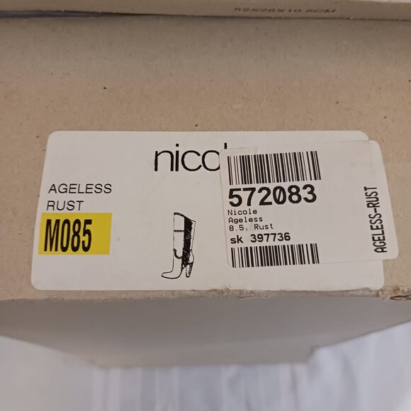 NIB Size 8.5M Nicole Ageless Rust Red Knee High - Picture 10 of 10